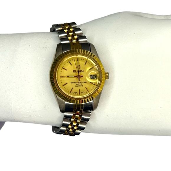 Elon Stainless Steel Water Resistant Quartz Watch - Picture 1 of 10